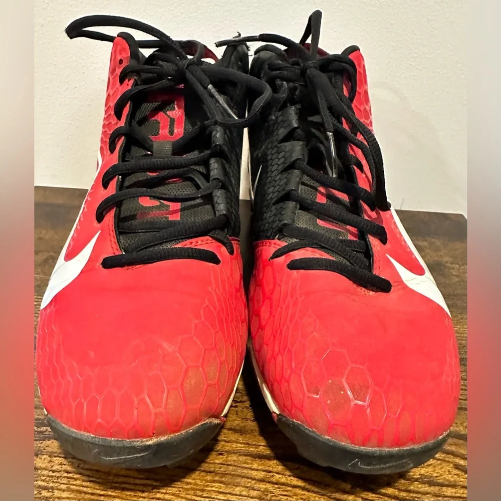 Nike Red White Men's Athletic Cleats